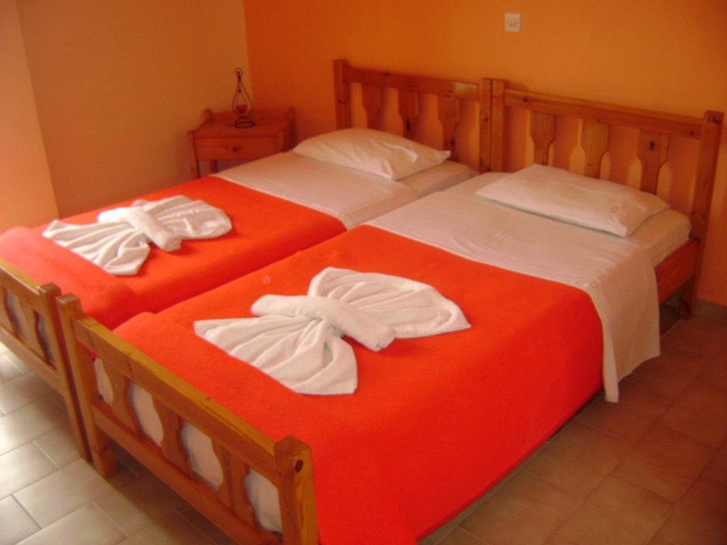 Adonis Beach Hotel Ηράκλειο Κρήτης Εξωτερικό φωτογραφία