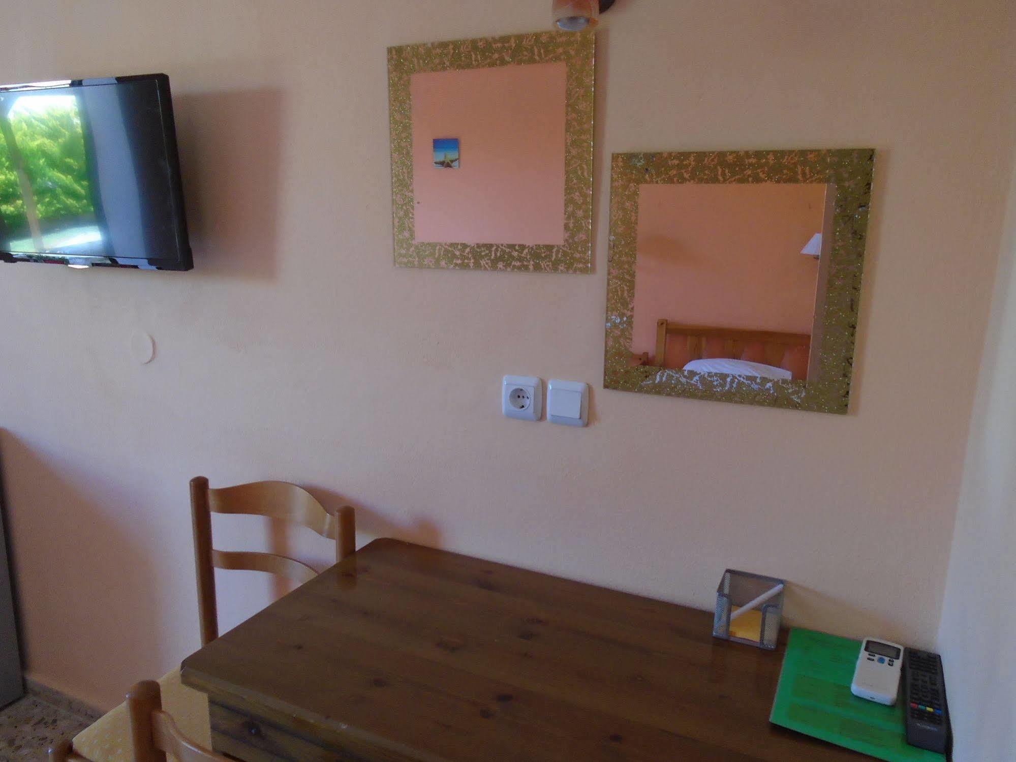 Adonis Beach Hotel Ηράκλειο Κρήτης Εξωτερικό φωτογραφία