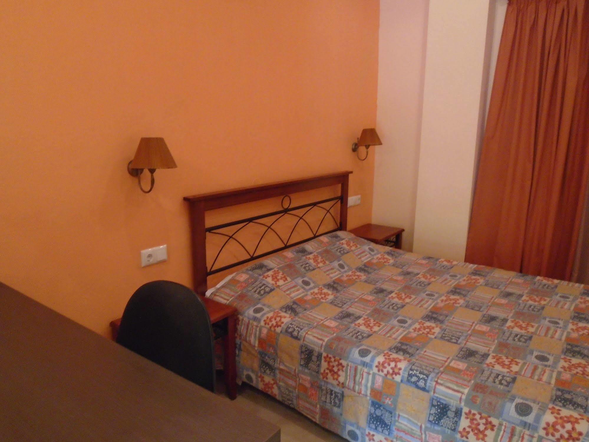Adonis Beach Hotel Ηράκλειο Κρήτης Εξωτερικό φωτογραφία